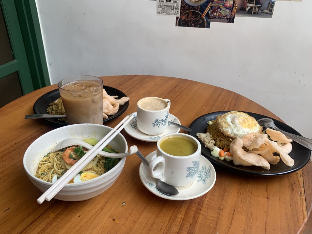 Shou Kopitiam, Warung Kopi Baru Berkonsep Singapura dan Malaysia di Kota Malang