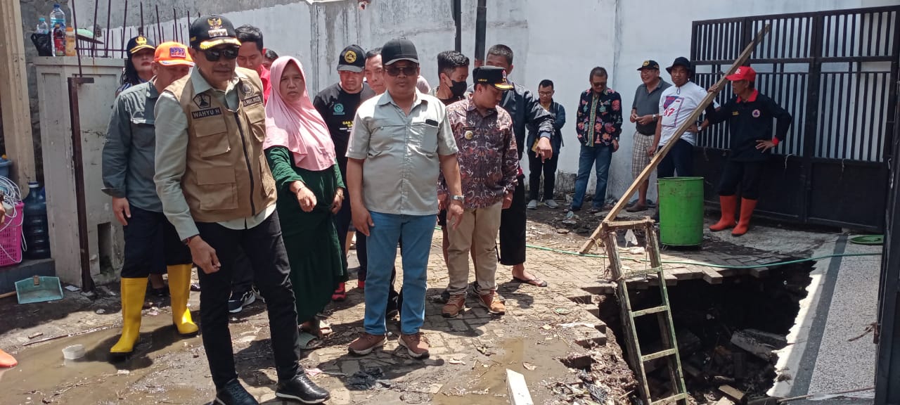 Hadir ke Perumahan Sigura-Gura Residence, Pj Wali Kota Malang Duga Penyebab Banjir Gegara ini