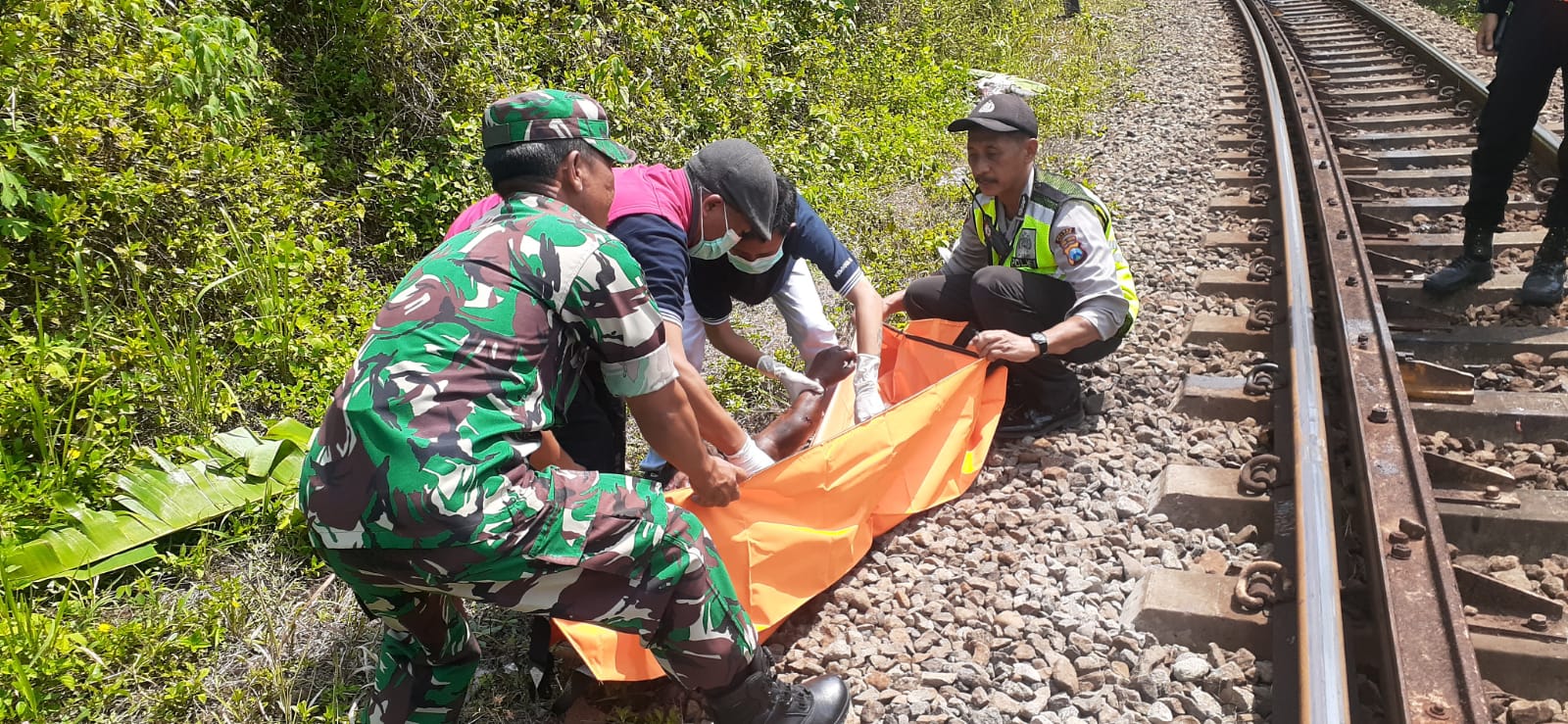 Pria Asal Pasuruan Tewas Tertabrak Kereta Api di Sumberpucung Malang