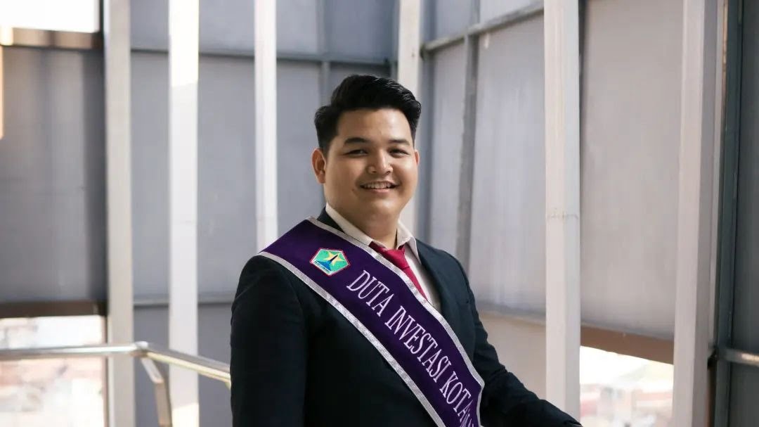 Mahasiswa Jurusan Psikologi Fakultas Ilmu Sosial dan Ilmu Politik (FISIP) Universitas Brawijaya (UB), Marchellino Geralda Kalontong yang menjadi Duta Investasi Terbaik I Kota Malang 2023 (foto : instagram @geralinokalontong)