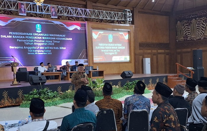 Anggota DPRD Jatim, Ahmad Tamim sosialisasi pemberdayaan organisasi masyarakat (ormas), dalam rangka penguatan wawasan kebangsaan. (blok-a.com/Fajar)
