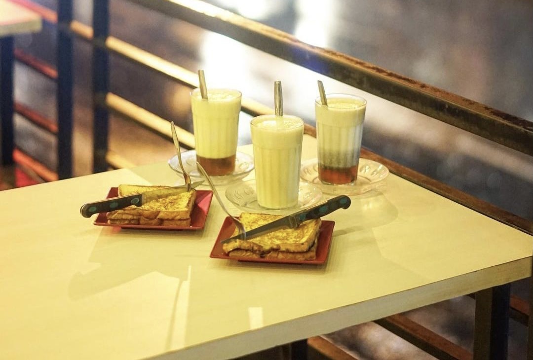 STMJ 29 Trunojoyo Malang: Minuman Hangat Tak Lekang Waktu