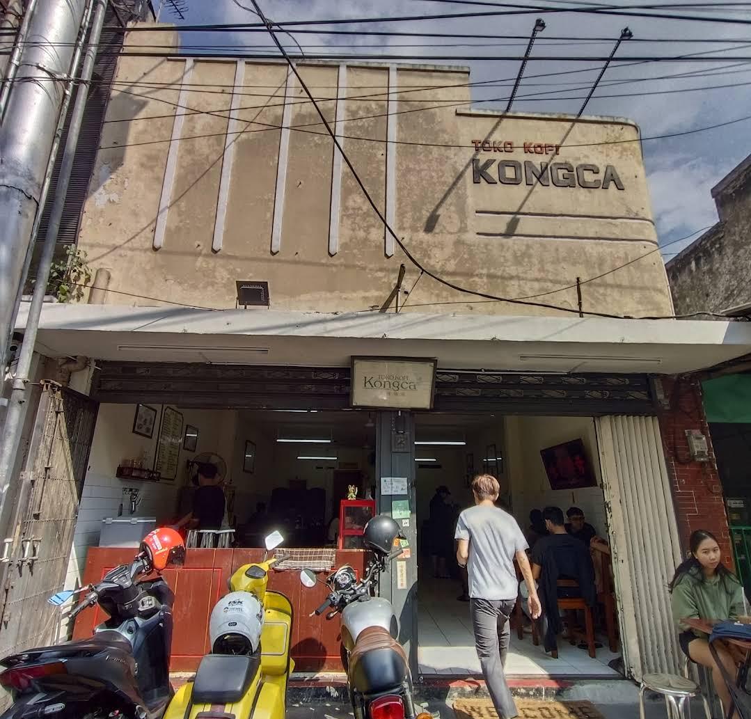 Tampak depan Toko Kopi Kongca (foto : Google Maps)