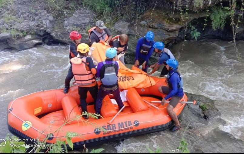 Diduga Terpeleset, Lansia di Kasembon Ditemukan Meninggal di Sungai yang Membelah Kabupaten Malang dan Kediri