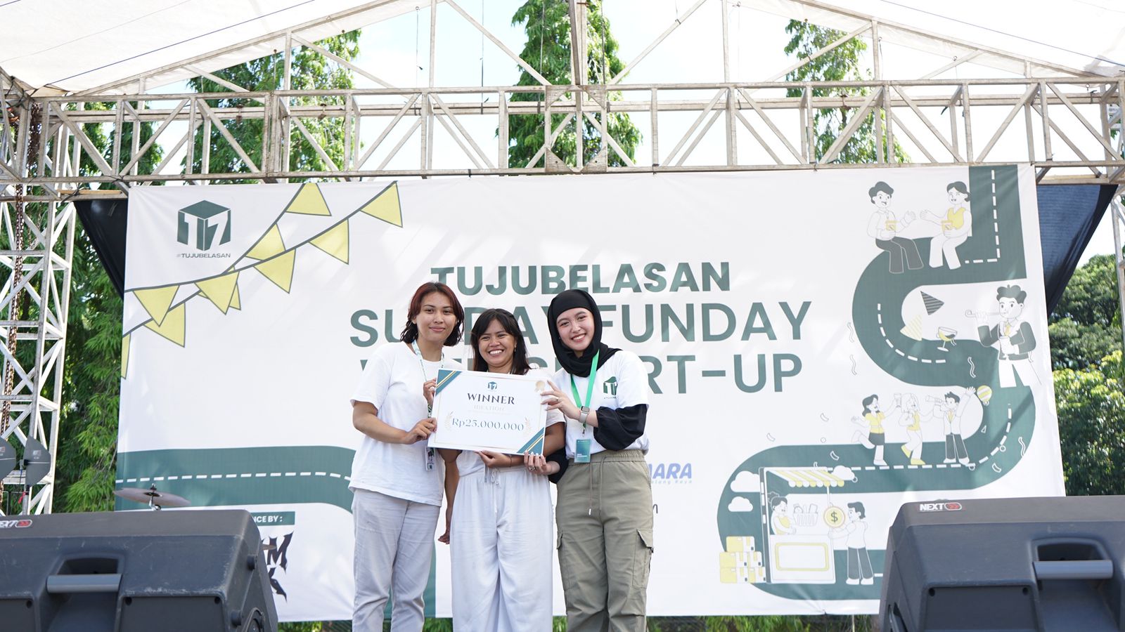 E-bin produk dari Ecomatriks pemenang Sunday Funday with sport-up di Rampal, Kota Malang (blok-a.com/ Putu Ayu Pratama S)