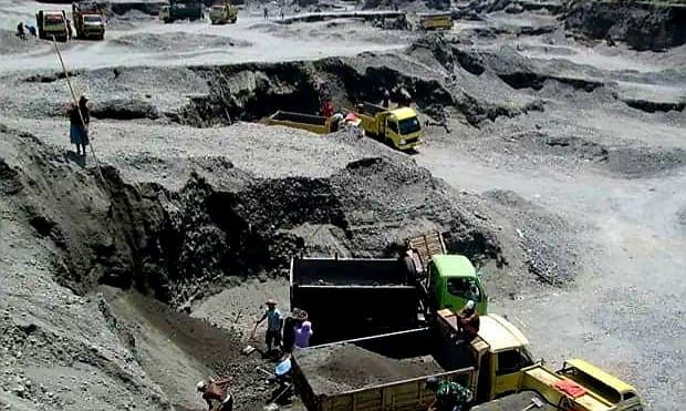 Dua Penambang Pasir di Blitar Tewas Tertimbun Longsor