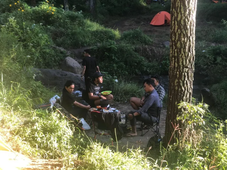 Bumi Perkemahan Bedengan: Tempat Camping Asik Harga Tak Mencekik, Ini Daftar Penyewaannya