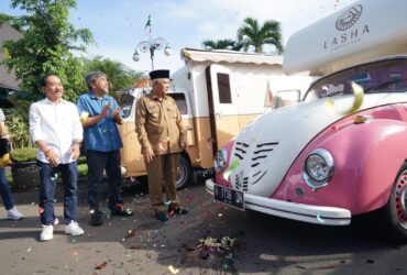 Launching campervan di halaman Pendopo Kabupaten Malang (dok. Prokopim Pemkab Malang for blok-a.com)