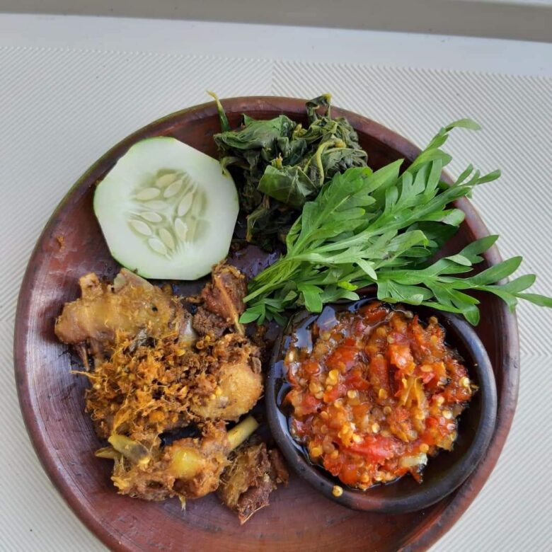 5 Tempat Kuliner di Dekat Unitri, Langganan Mahasiswa dengan Harga Murah