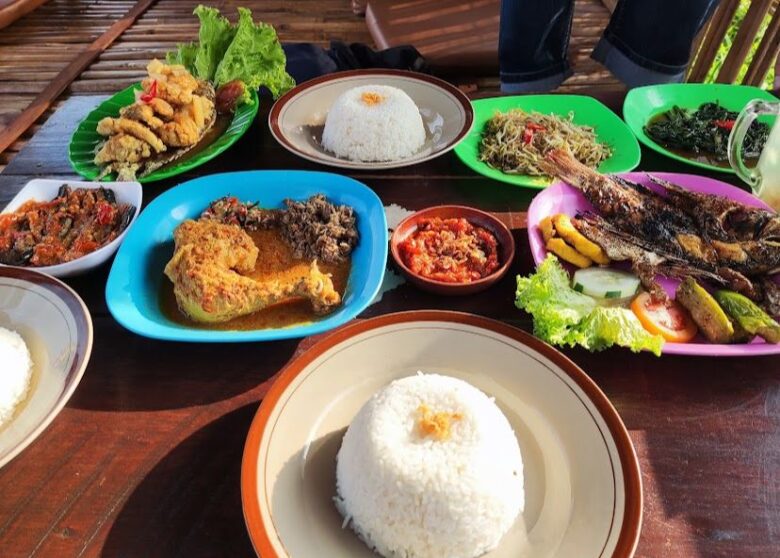 Bagi kalian warga Malang, tak perlu risau lagi untuk menentukan pilihan tempat buka puasa bersama (bukber) bersama orang tersayang.