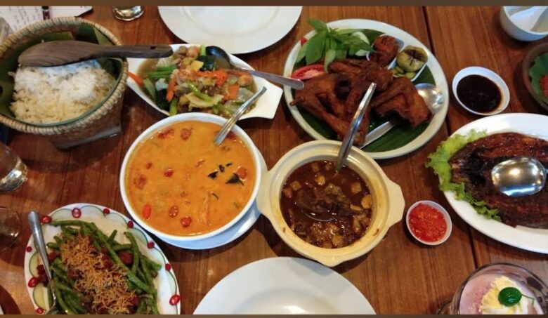 Touchdown Malang di Stasiun Kota Baru, Cobain Sederet Tempat Kuliner ini