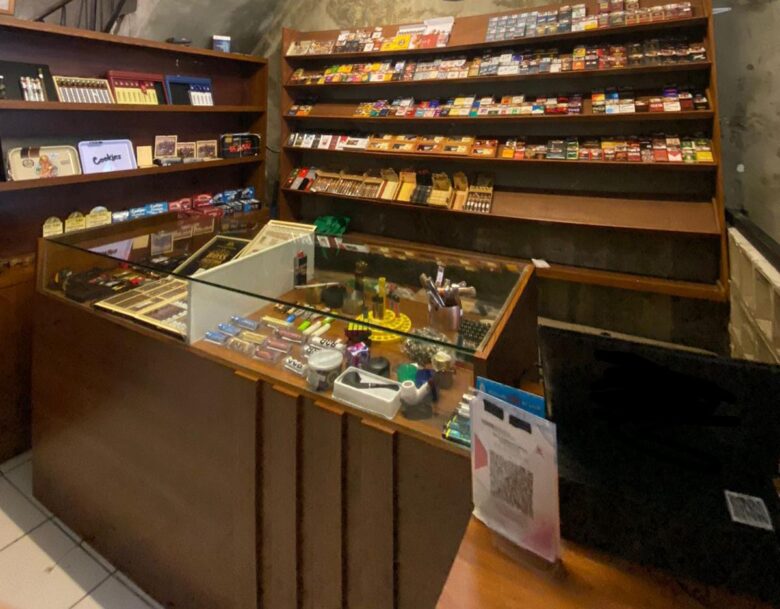 tempat usaha selama bulan Ramadhan, beberapa kafe di Kota Malang menyatakan sudah siap untuk menyesuaikan jam operasional mereka.