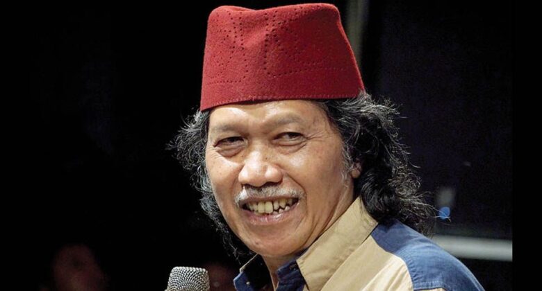 Mengulik Tausiah Cak Nun, Puasa Sebagai Hakikat Hidup
