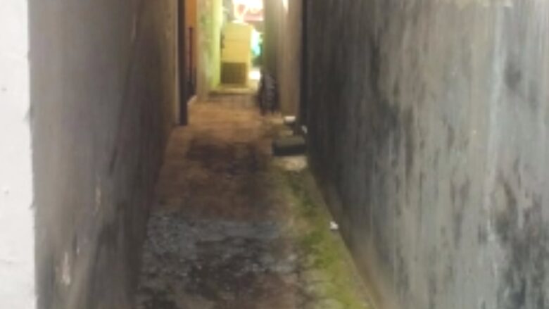 Bapak Kos di Lowokwaru Terancam Tak Punya Akses Keluar Rumah, Tetangga Bangun Pagar Tembok