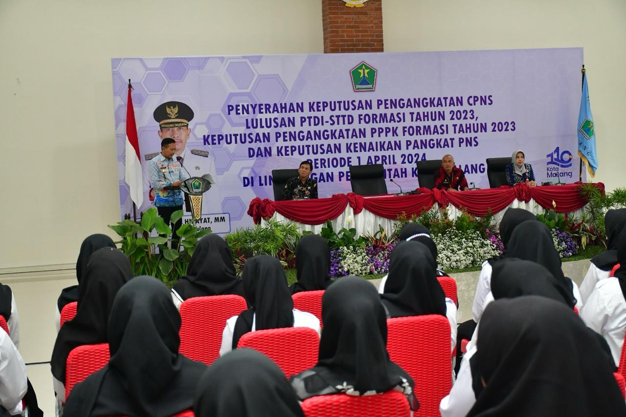 Pemkot Malang Angkat Ratusan ASN Hingga Naikkan Pangkat PNS, Ini Pesan Pj Wali Kota Malang