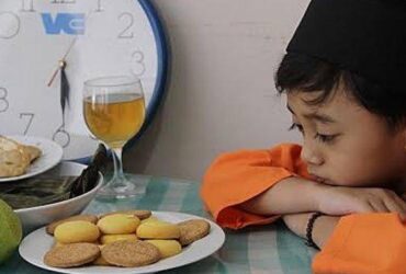 Catat, Nonton Video Kuliner saat Puasa Ternyata Dapat Kurangi Pahala Ibadah