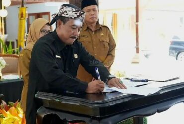 Wakil Ketua DPRD Kabupaten Blitar M. Rifa'i saat menghadiri Musrenbang RPJPD Tahun 2025-2045 dan RKPD Tahun 2025, musyawarah PENA INTAN Tahun 2025 dan Rembuk Stunting Tahun 2024, di Pendopo Ronggo Hadi Negoro (RHN). (blok-a.com/Fajar)