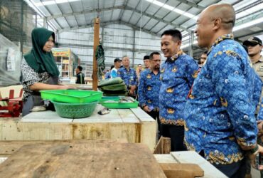 Pj Wali Kota Malang Beri Catatan Kurang Bersihnya Pasar Madyopuro