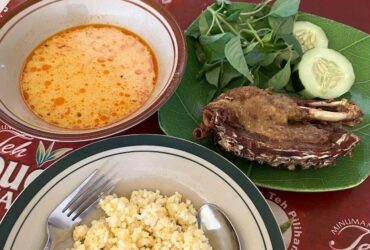 Menu bebek kuah pedas Pak Slamet Pakis (dok. Google foto)