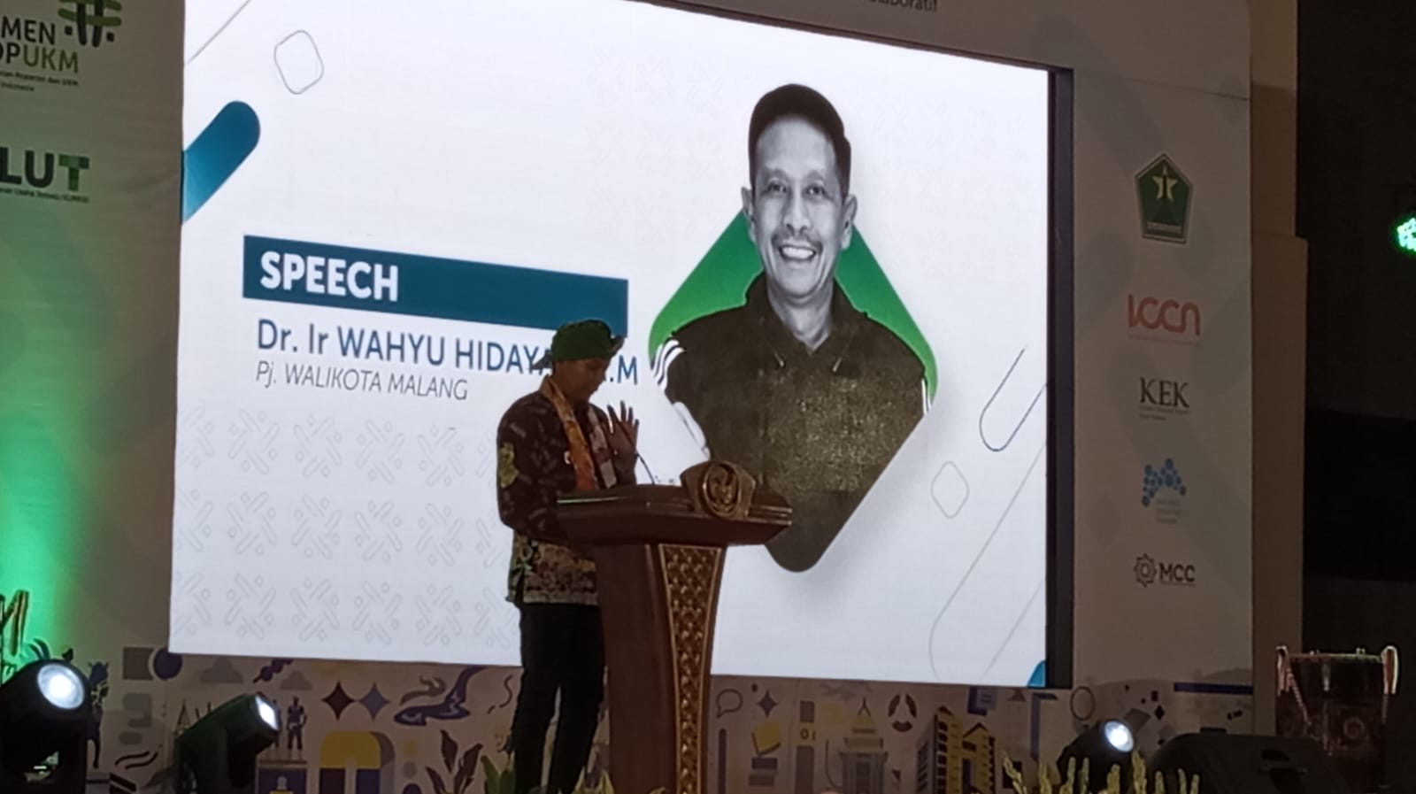 Hadiri Plut KUMKM Summit 2024 di MCC, Ini Pesan Menteri Koperasi dan UKM Teten Masduki