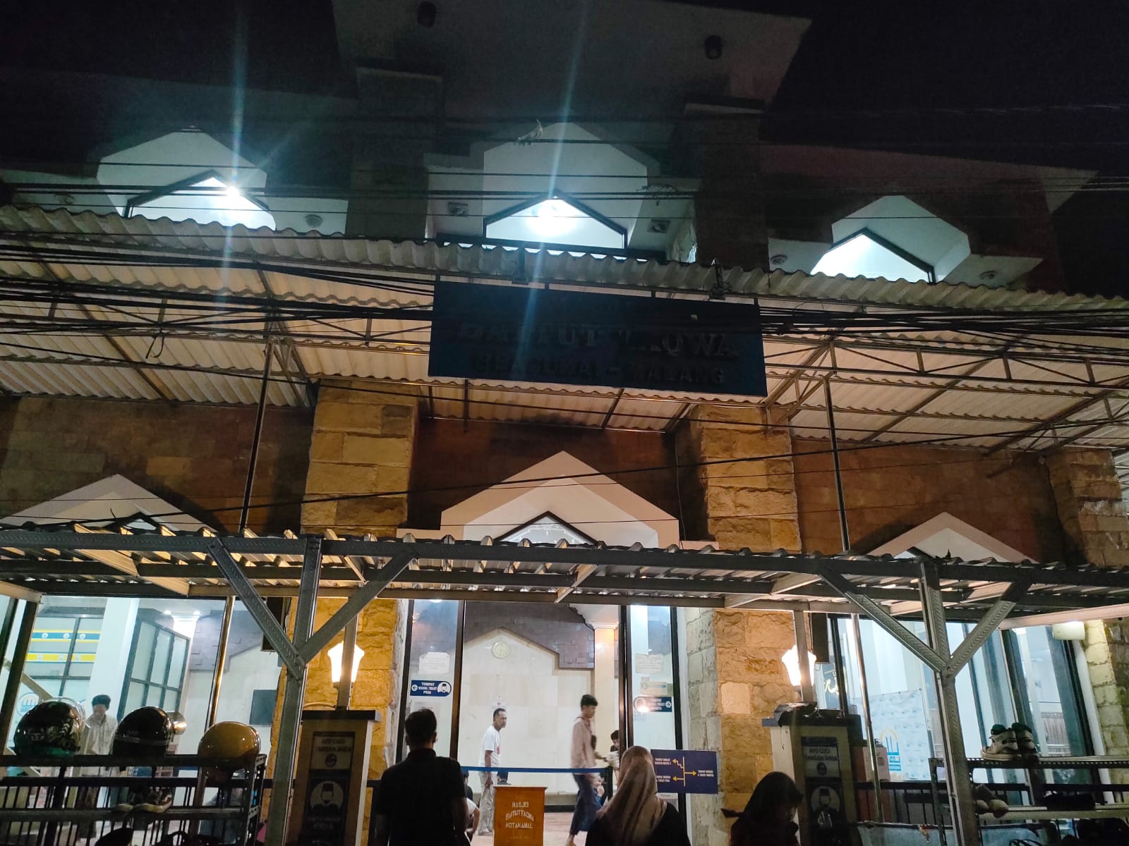 Buka Puasa Gratis di Masjid Baitut Taqwa Bea Cukai Malang, Jadi Jujugan Mahasiswa