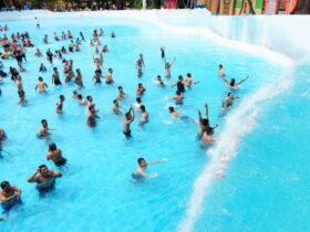 Kolam renang tornado satu-satunya di Indonesia (dok. Hawai Waterpark)