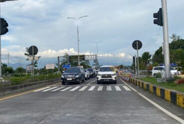 Antrean Exit Tol Karanglo Kabupaten Malang. (blok-a.com/Putu Ayu Pratama S)