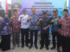 Pj Wali Kota Malang Wahyu Hidayat mengajak masyarakat gencarkan gerakan PSN untuk berantas DBD.