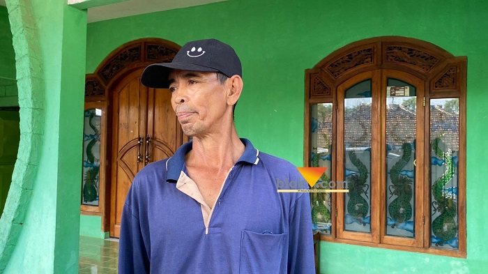 Tetangga sekaligus pemilik kontrakan yang digunakan sebagai industri rumahan pembuatan sabu di Prigen, Kabupaten Pasuruan.(Blok-a.com/Putu Ayu Pratama S)