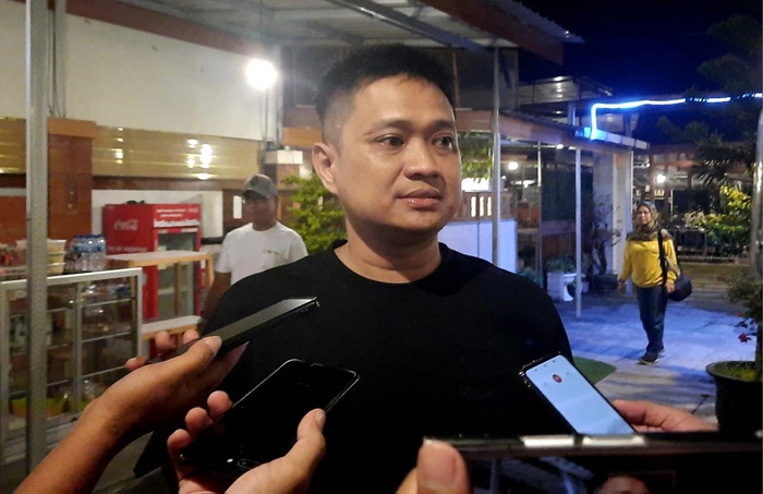 Tomi Gandhi Sasongko, salah satu tokoh pemuda, seorang pengusaha muda di bidang peternakan yang juga wakil Ketua DPC Partai Gerindra Kabupaten Blitar yang siap macung pada Pilkada Kota Blitar 2024. (blok-a.com/Fajar)