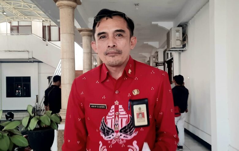 Kepala Dinas Perindustrian dan Perdagangan (Disperindag) Kota Blitar, Hakim Sisworo. (blok-a.com/Fajar)