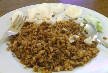 Salah satu menu andalan Nasi Goreng Gandrung