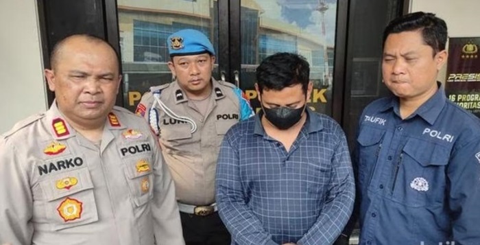 Pria di Pakis Malang yang viral pamerkan alat kelamin diamankan polisi.