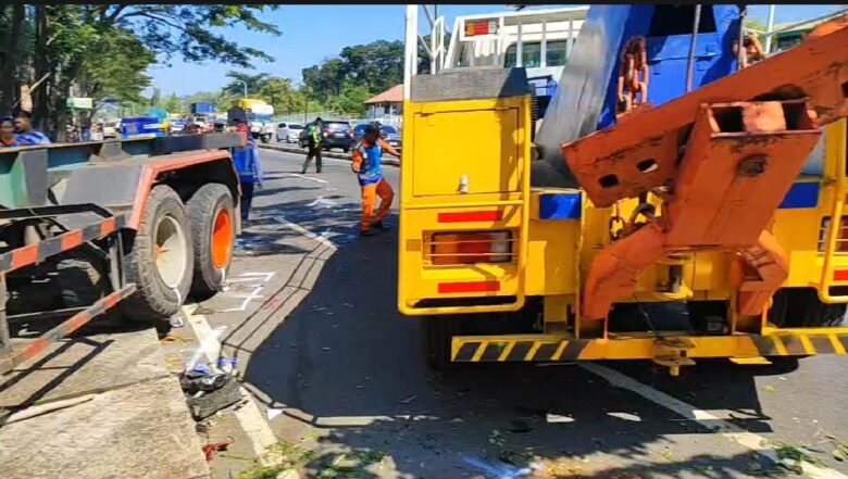 caption:Polisi Olah TKP Container di Kecamatan Purwodadi, Kabupaten Pasuruan, Kamis (19/6/2024) (blok-a/Andik Agus )