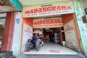 Warung Madangkara, Spot Kuliner Populer di Satu Sudut Pasar Besar Malang