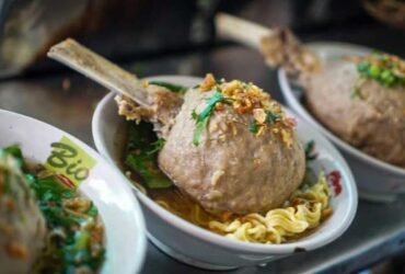 Bakso Iga Kuah Pedas Rp 10 Ribuan di Malang, Gaskan ke Bakso Cak Ud