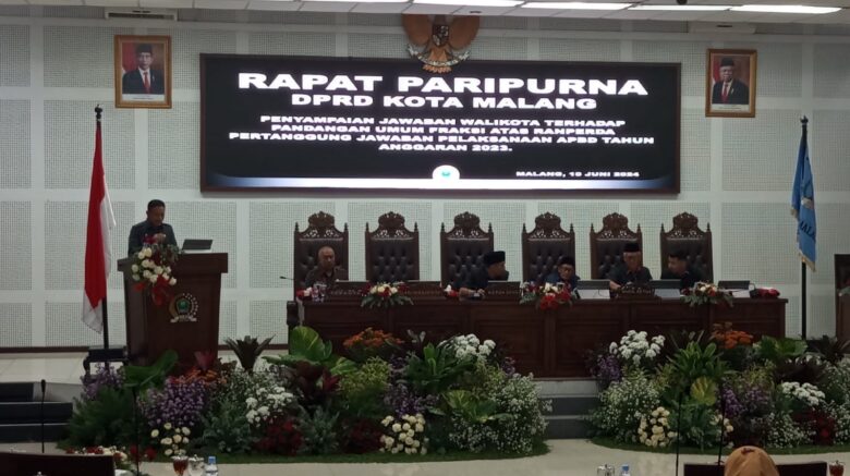 Kala Anggota Dewan Interupsi Pj Wali Kota Malang Gegara Penjelasan Normatif