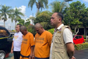 Dua tersangka pemalsu Minyakita di Kabupaten Malang berhasil diamankan Polres Malang (blok-a.com/ Putu Ayu Pratama S)