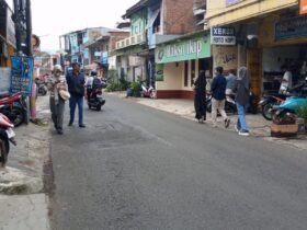 Tak Ramah Pejalan Kaki, Trotoar di Jalanan Kota Malang Hilang Dibuar Parkir, Hingga PKL
