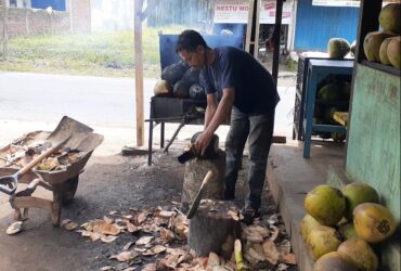 Proses pembakaran degan bakar rempah (dok. Google review)