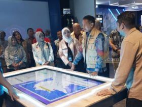 Pj Wali Kota Malang meninjau fitur Malang Digital Maps di MCC, Jumat (28/6/2024).