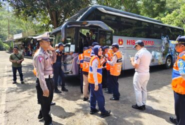 Caption : Kementrian Perhubungan, Dishub Kabupaten Malang, Satlantas Polres Batu dan Jasa Raharja, Selasa (18/6/2024) (blok-a/Andik Agus)