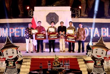 KPU Kota Blitar telah meluncurkan jingle dan maskot Pemilihan Kepala Daerah (Pilkada) 2024 di Monumen PETA Kota Blitar. (blok-a.com/Fajar)