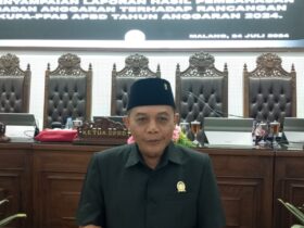 Di Rapat Paripurna, Ketua DPRD Kota Malang Sentil Wahyu Hidayat Soal Giat Pemkot Berbau Politis