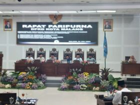 DPRD Kota Malang akhirnya mengesahkan Rancangan Peraturan Daerah (Ranperda) Fasilitasi Penyelenggaraan Pesantren menjadi Perda.