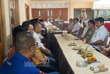 Pertemuan Kepala Bapenas bersama dengan para petani tebu di Kabupaten Malang (blok-a.com/ Putu Ayu Pratama S)