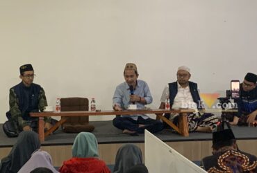 Kota Malang, blok-a.com - Bakal Calon Kepala Daerah (Bakacada) Fairouz Huda menjanjikan akan melibatkan santri dalam program pembangunan Kota Malang jika terpilih.