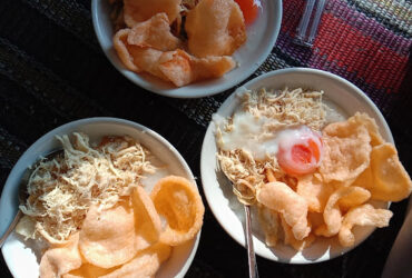 Bubur Ayam Bang Udin, Salah Satu Bubur Ayam Terenak di Kota Malang