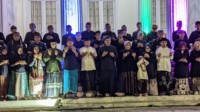 Teks Foto : Gus Ipul Resmikan Car free Night dj gedung harmoni
