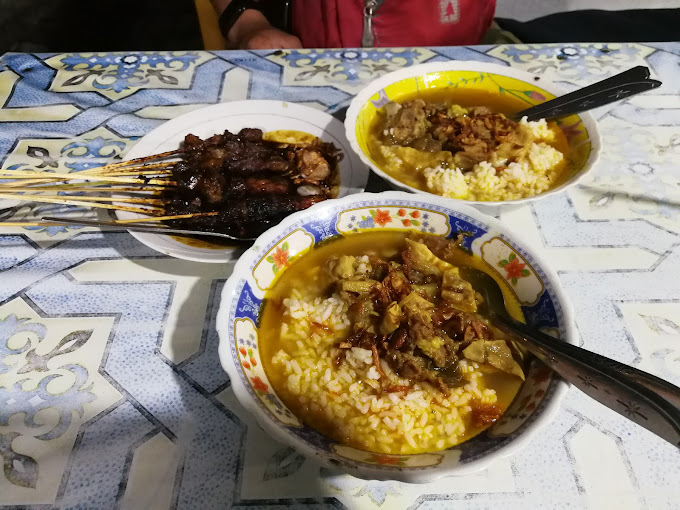 Warung Sate Gule Cak Ran, Buat Mahasiswa Kota Malang Bisa Makan Daging